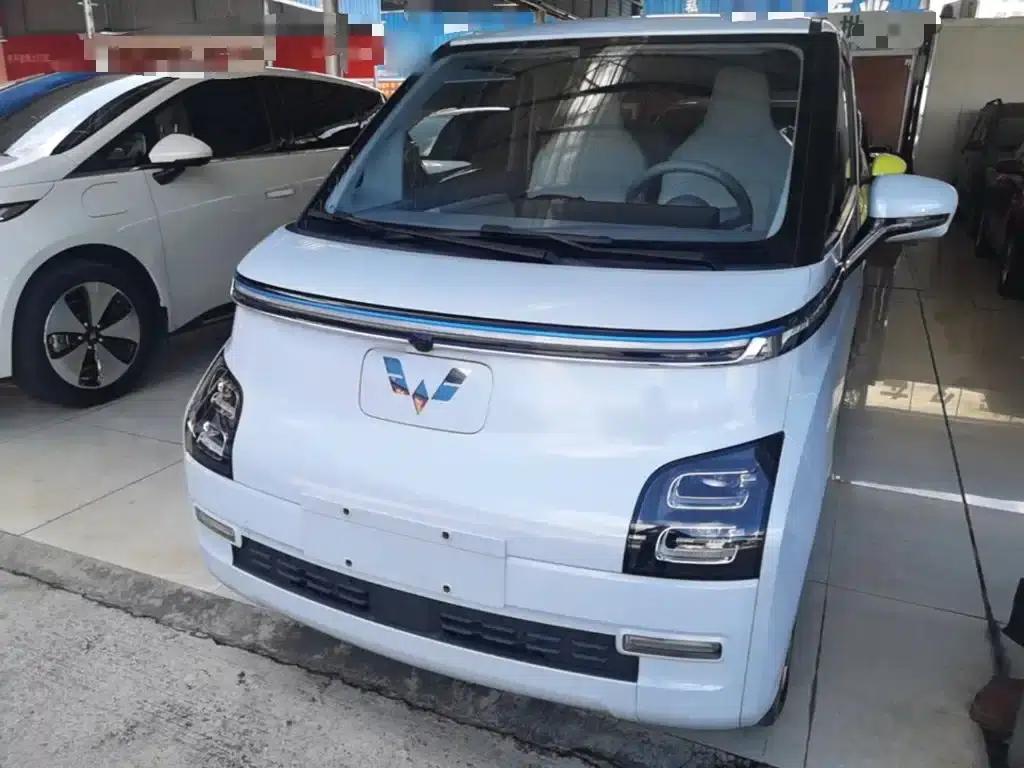 Wuling Air ev Clear Sky 2023 Model, Four-Seat - Advanced Edition — миниатюра 2