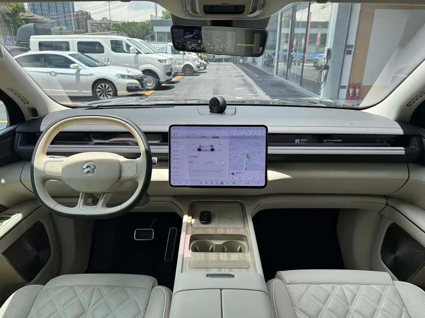 NIO ES8 2026 Model Six-Seat Executive Luxury Edition — миниатюра 17