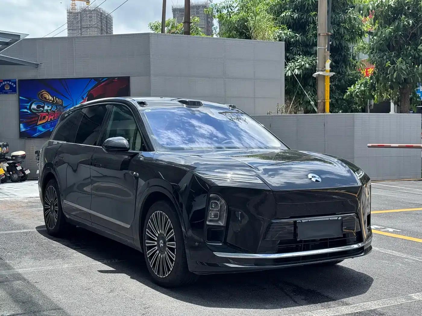 NIO ES8 2026 Model Six-Seat Executive Luxury Edition — миниатюра 3