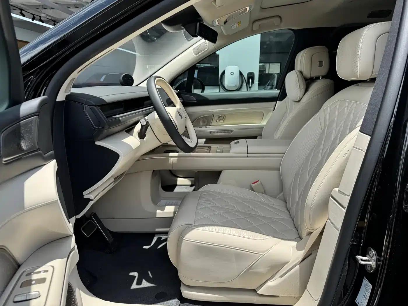 NIO ES8 2026 Model Six-Seat Executive Luxury Edition — миниатюра 21