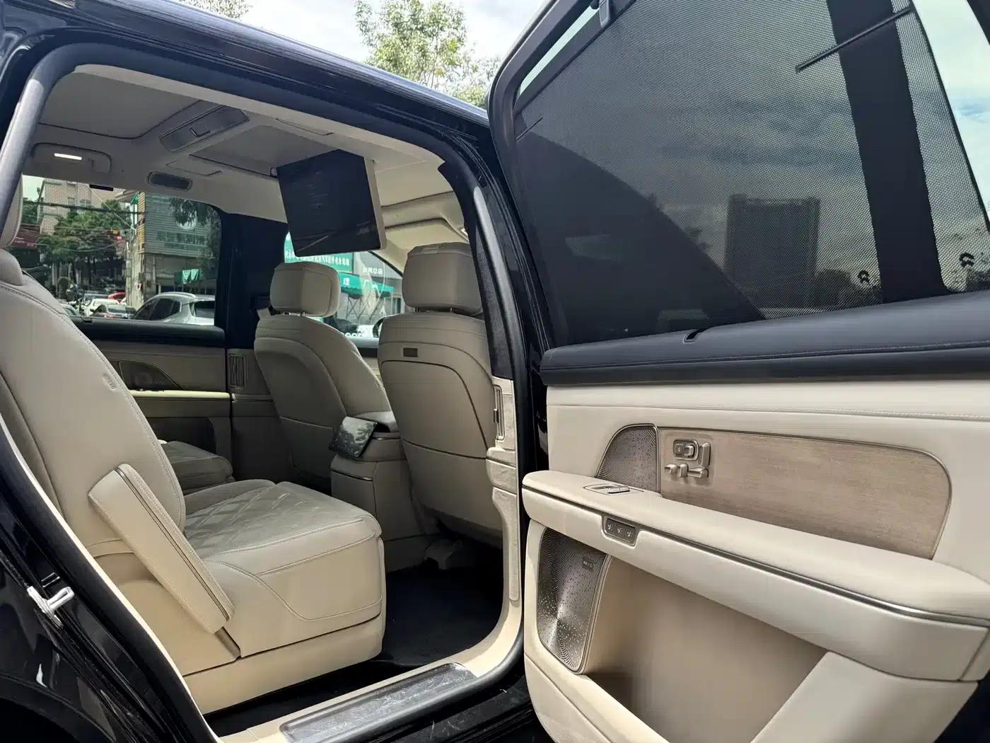 NIO ES8 2026 Model Six-Seat Executive Luxury Edition — миниатюра 7