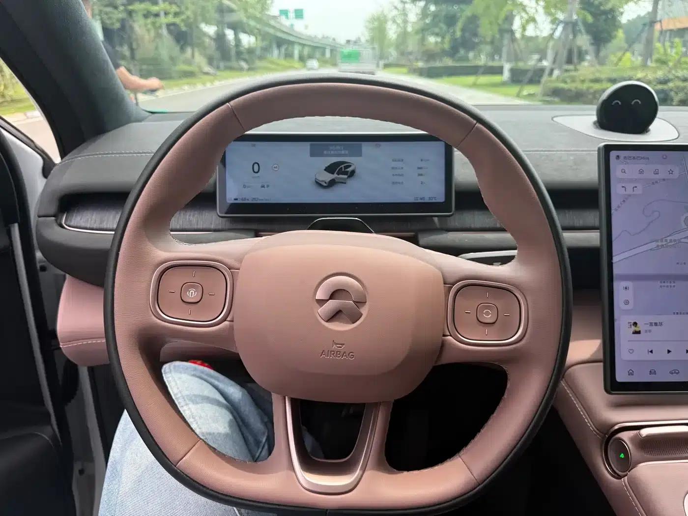 NIO EC6 2024 model 75kWh — миниатюра 8