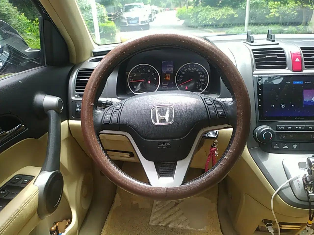 Honda CR-V 2010 2.4L automatic four-wheel drive luxury version — миниатюра 10