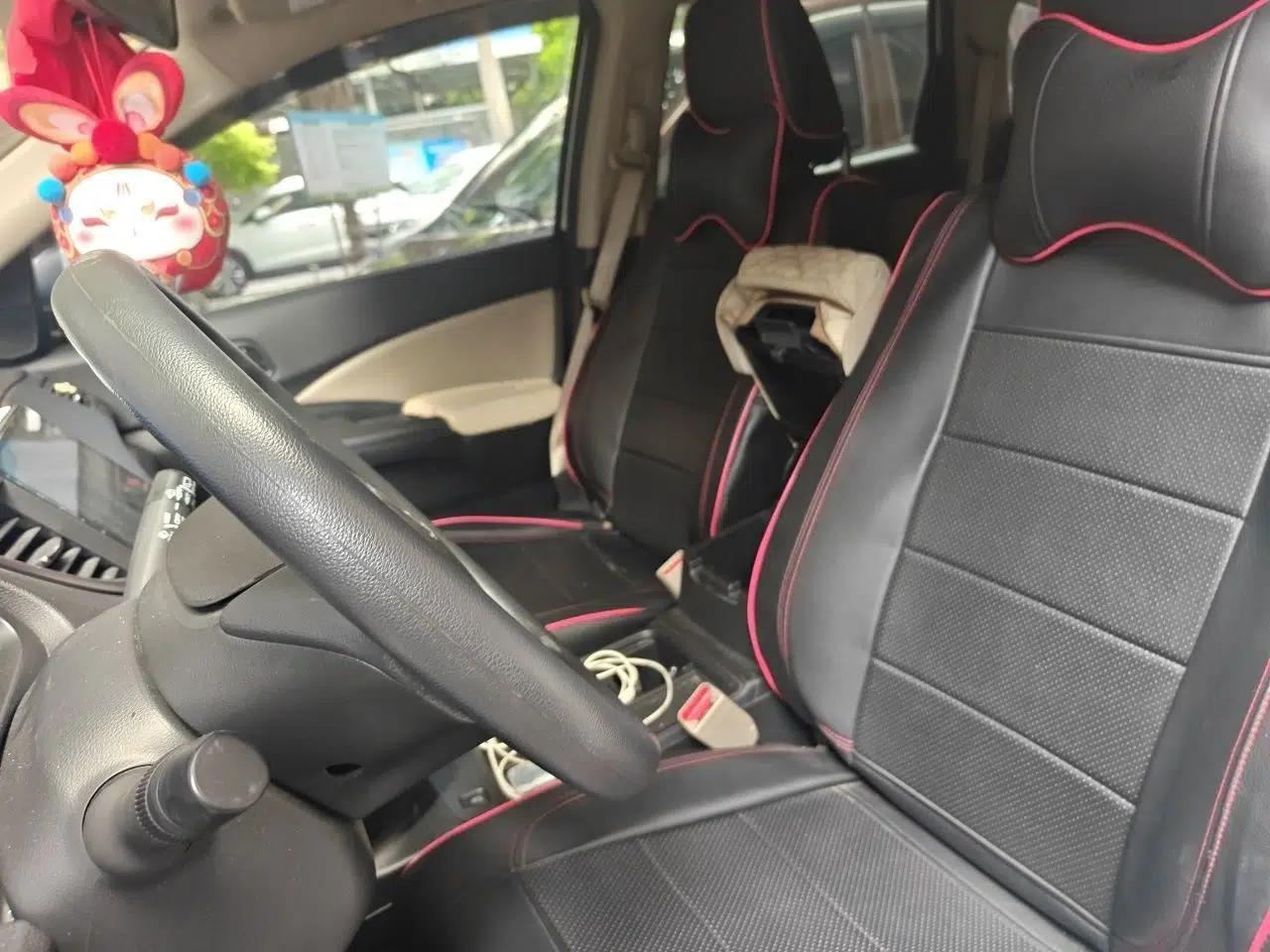 Honda CR-V 2016 2.0L two-wheel drive Urban Edition — миниатюра 15
