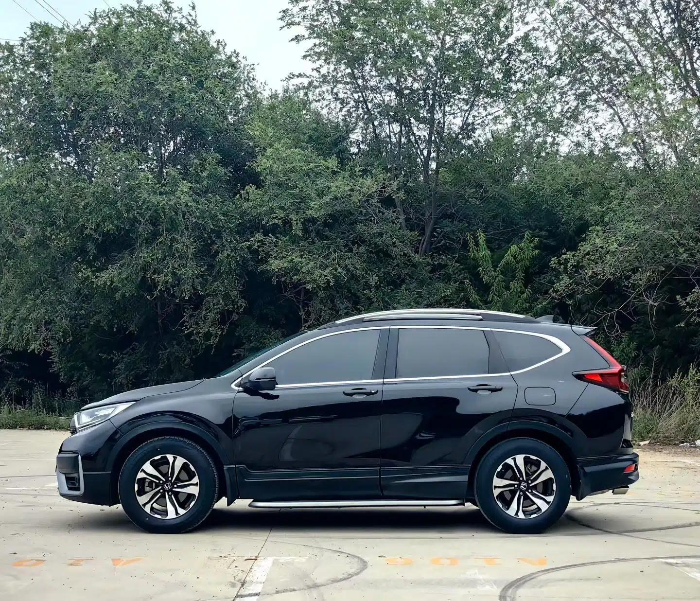 Honda CR-V 2021 240TURBO CVT Two-Wheel Drive Urban Edition — миниатюра 3