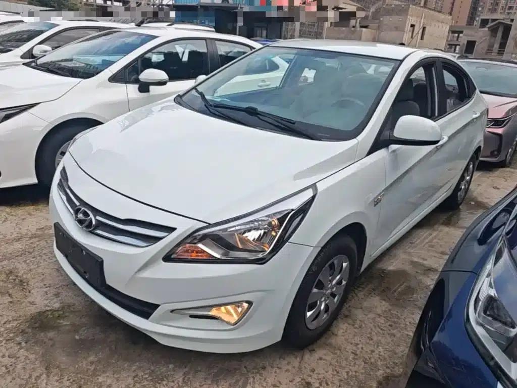 2014 Hyundai Reina 1.4L Manual Intelligent GLS — миниатюра 2