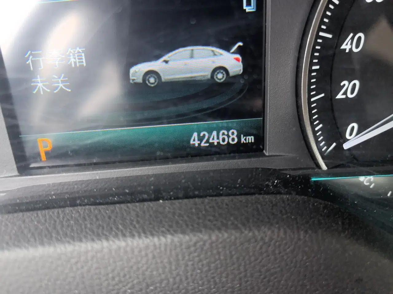 Buick GT 2019 15T Dual-Clutch Connected Elite Model China VI — миниатюра 12