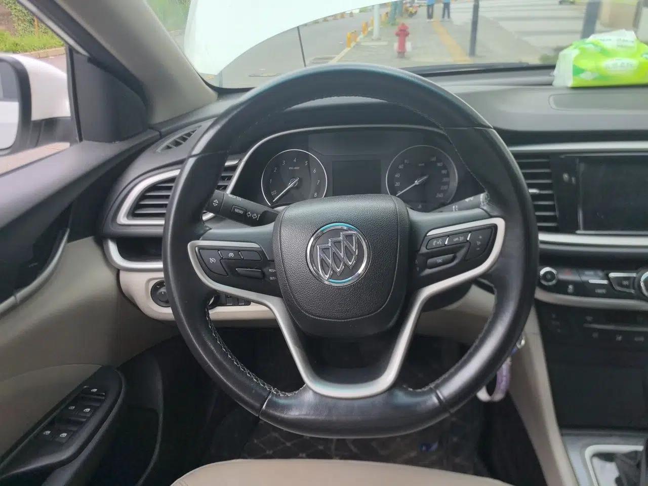 Buick GT 2019 15T Dual-Clutch Connected Elite Model China VI — миниатюра 10