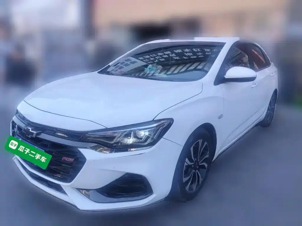 Chevrolet Cruze 2022 Mild Hybrid RS 330T Automatic Comfort Edition — миниатюра 1
