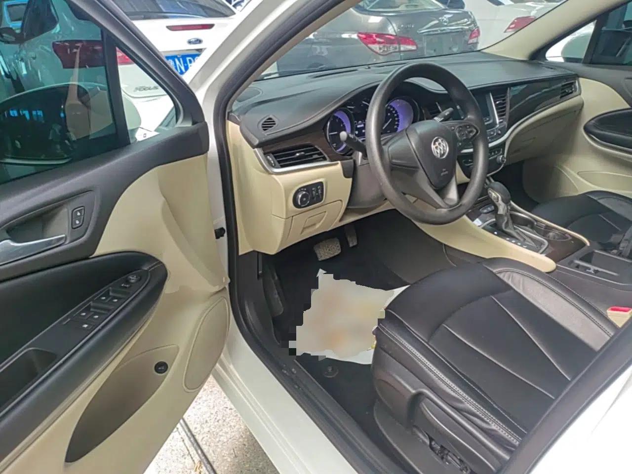 Buick Verano 2019 Sedan 15S Automatic Entry Model — миниатюра 18