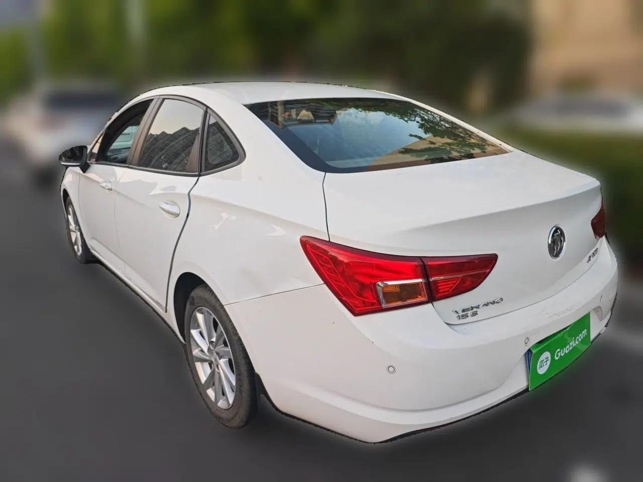 Buick Verano 2017 Sedan 15S Automatic Leading Model — миниатюра 4