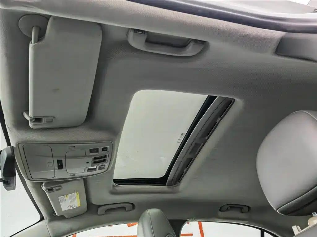 2013 Chevrolet Malibu 2.4L Automatic Luxury Edition — миниатюра 14