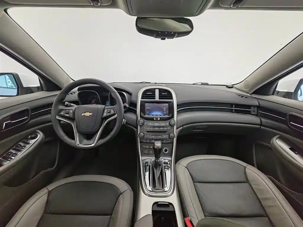 2013 Chevrolet Malibu 2.4L Automatic Luxury Edition — миниатюра 5