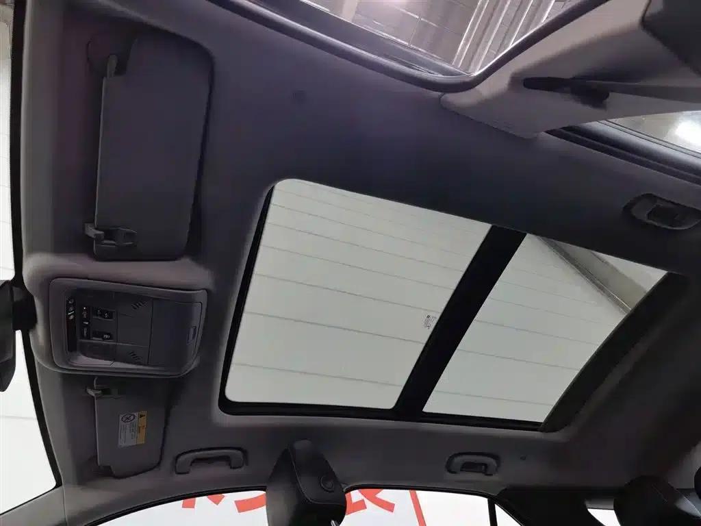 Equinox 2019 535T Automatic Premier Edition (China VI Emission Standard) — миниатюра 14