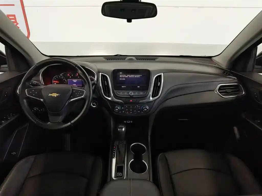 Equinox 2019 535T Automatic Premier Edition (China VI Emission Standard) — миниатюра 5