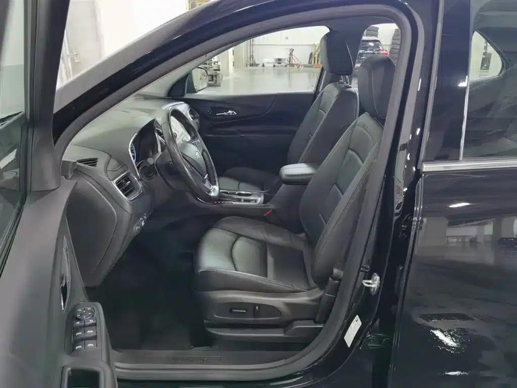 Equinox 2019 535T Automatic Premier Edition (China VI Emission Standard) — миниатюра 10