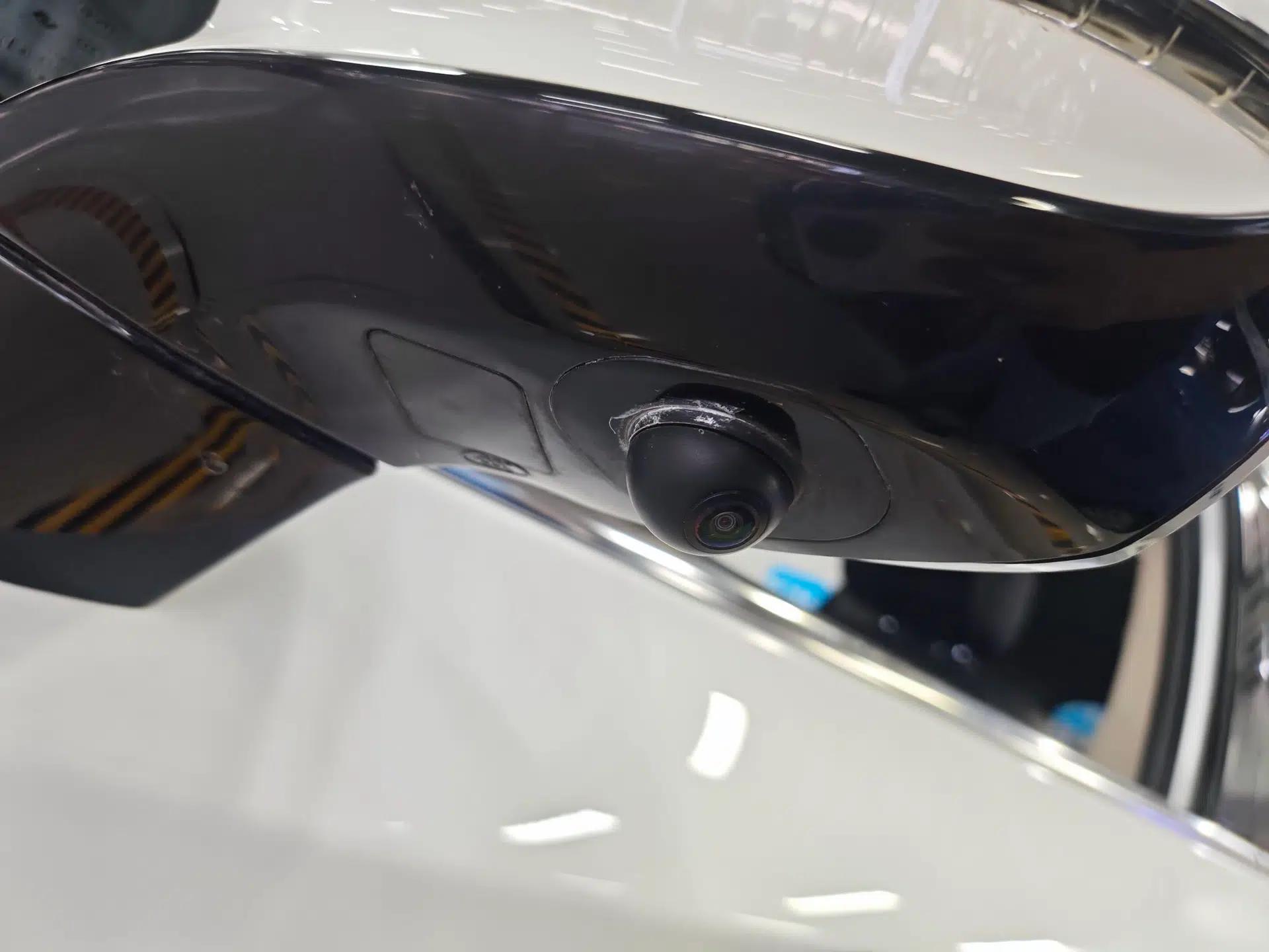 BYD Song MAX 2021 Upgraded Model 1.5T Automatic Luxury 6-Seater — миниатюра 7