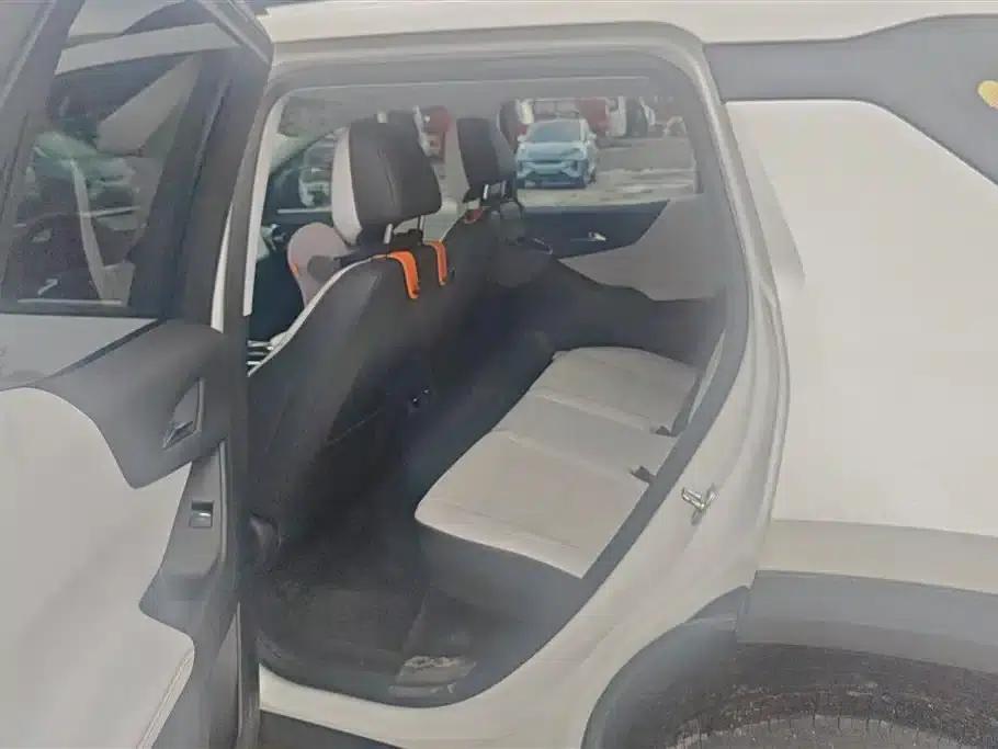 2024 Chevrolet Equinox Plus 102km RS Ultimate Edition — миниатюра 11