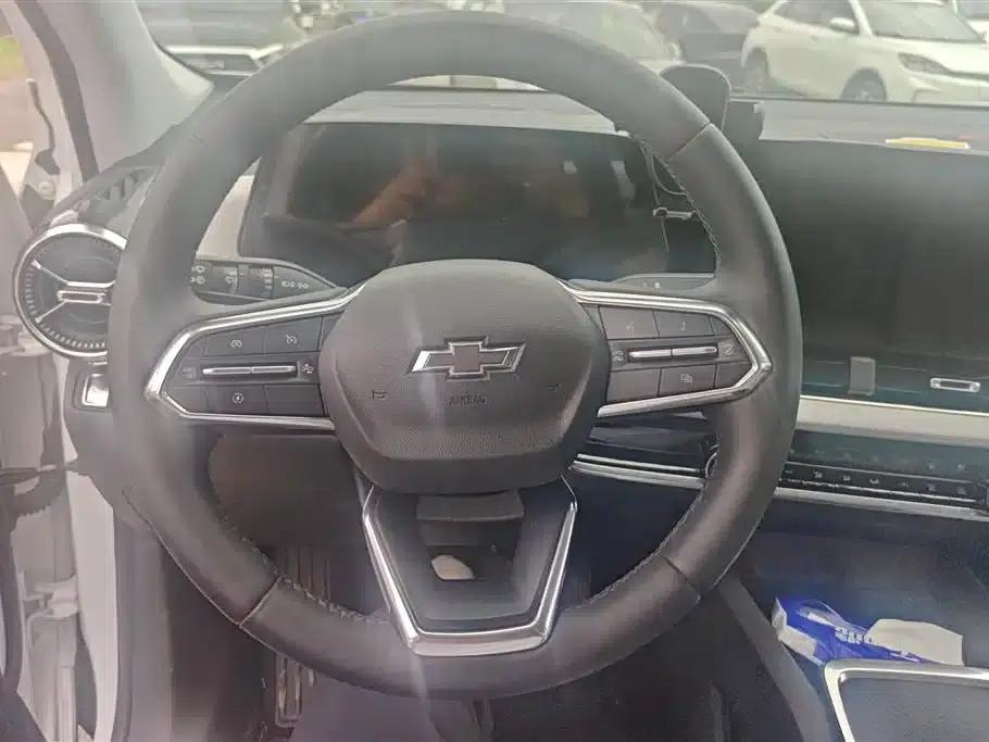 2024 Chevrolet Equinox Plus 102km RS Ultimate Edition — миниатюра 15