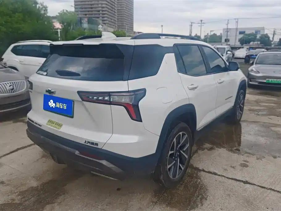 2024 Chevrolet Equinox Plus 102km RS Ultimate Edition — миниатюра 3