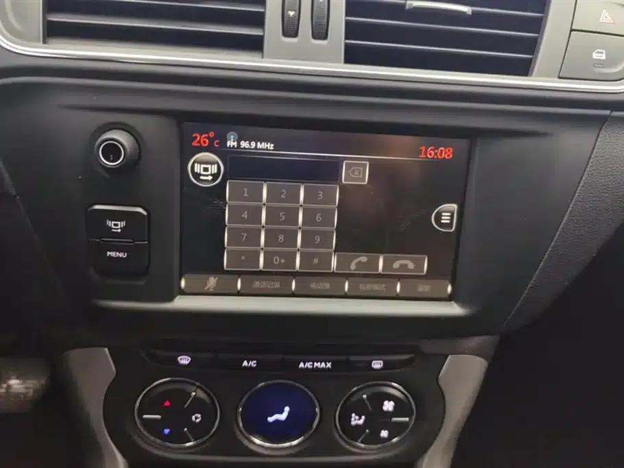 Citroën C3-XR 2015 1.6L Automatic Pioneer Edition — миниатюра 13