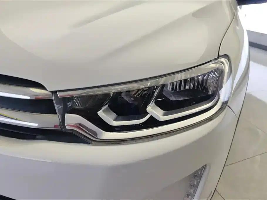 Citroën C3-XR 2015 1.6L Automatic Pioneer Edition — миниатюра 5