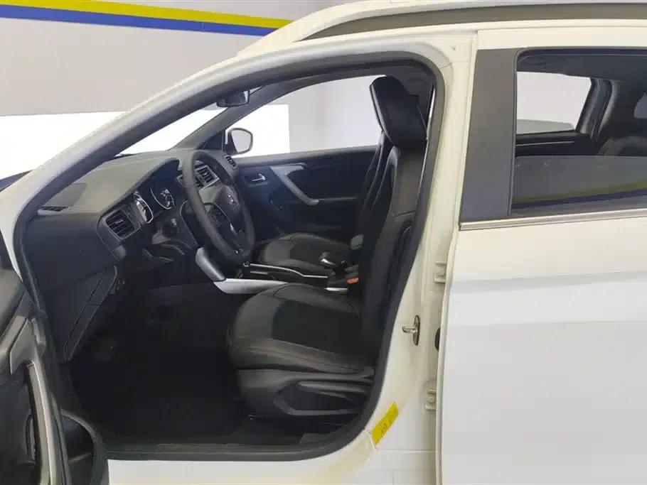 Citroën C3-XR 2015 1.6L Automatic Pioneer Edition — миниатюра 9