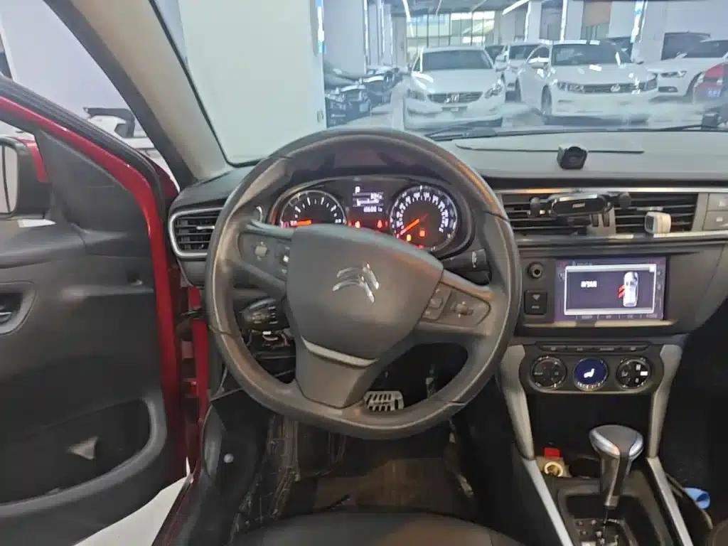 Citroën C3-XR 2015 1.6L Automatic Intelligent — миниатюра 11