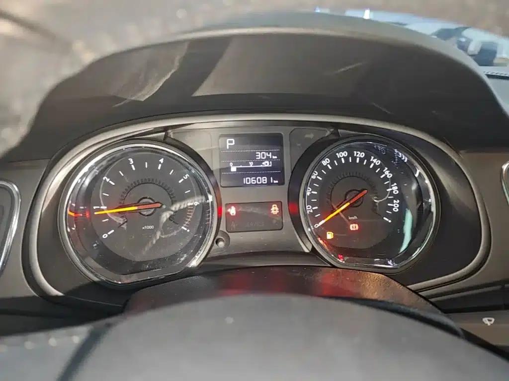 Citroën C3-XR 2015 1.6L Automatic Intelligent — миниатюра 12