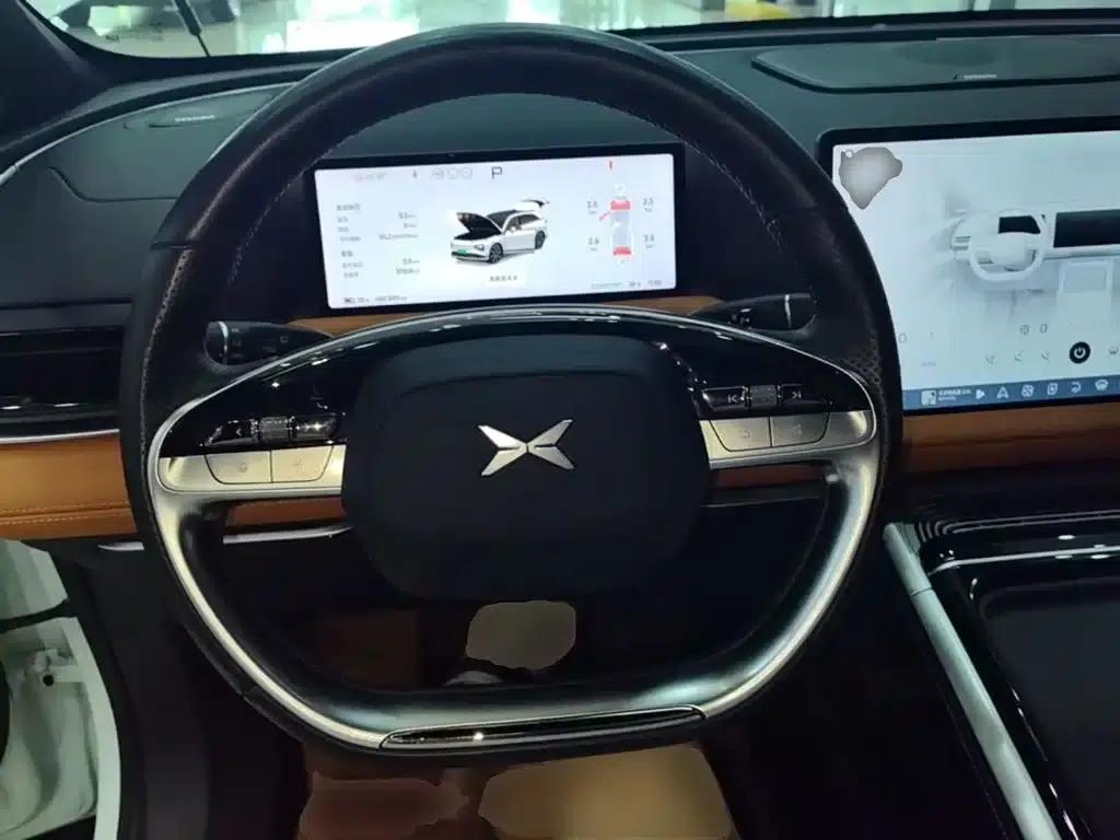 XPeng G9 2022 702 Max — миниатюра 11