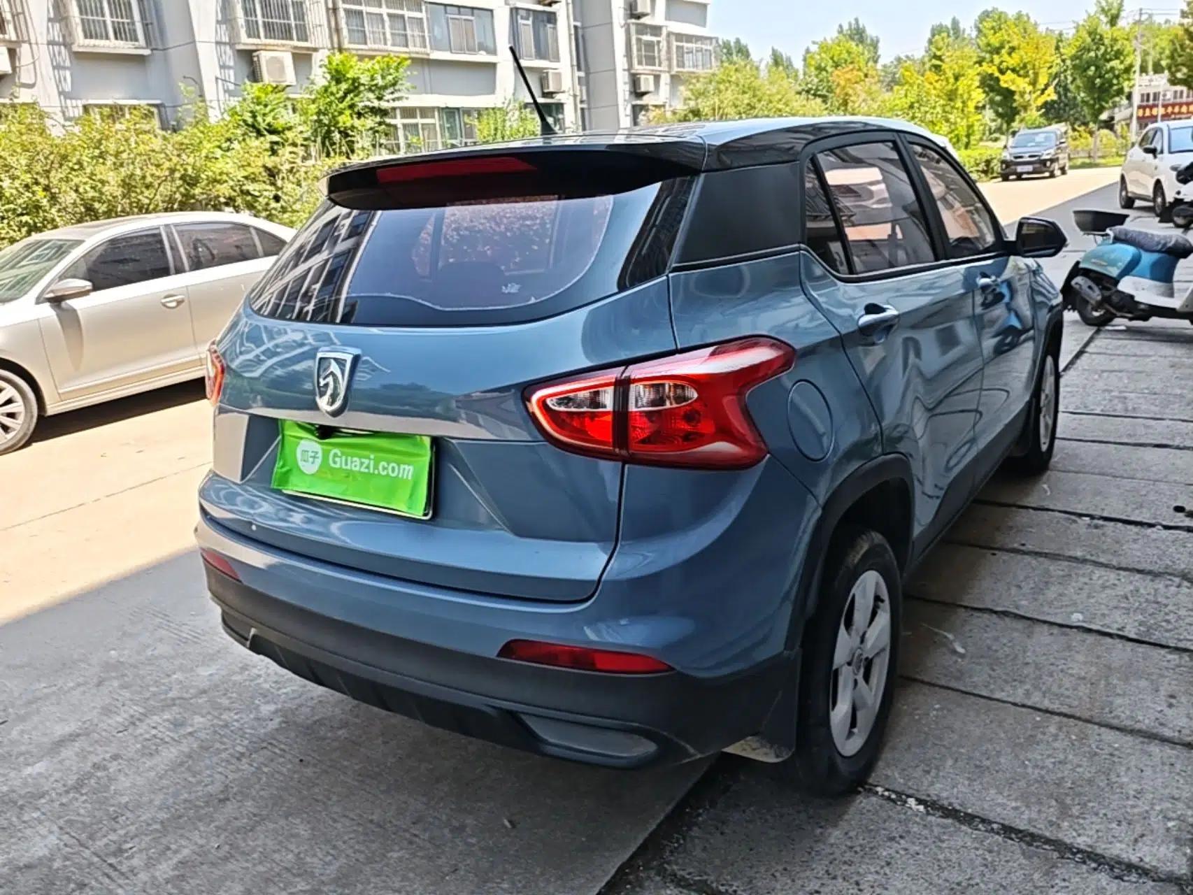 Baojun 510 2017 1.5L manual Comfort trim — миниатюра 6