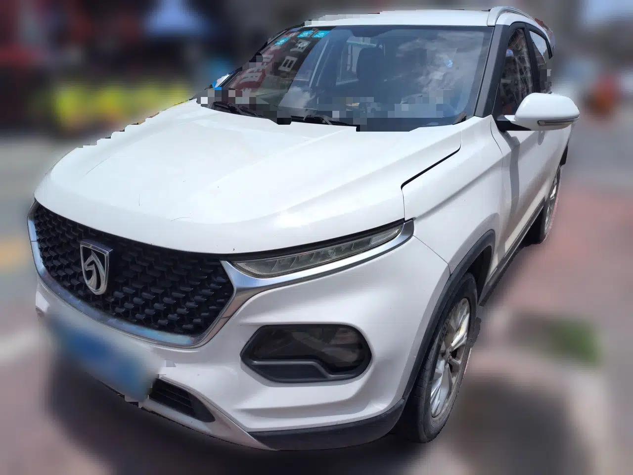 Baojun 510 2019 1.5L Manual Enjoyment Model 77kW China VI Emission Standard — миниатюра 1