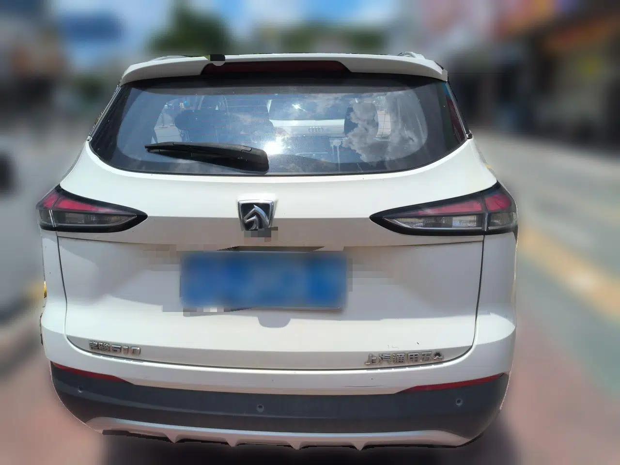 Baojun 510 2019 1.5L Manual Enjoyment Model 77kW China VI Emission Standard — миниатюра 5