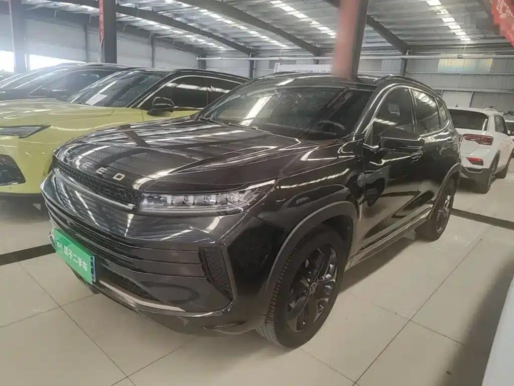 2022 Exeed Chasing the Wind Versailles Edition 1.6T DCT Rising Wind Edition — миниатюра 2