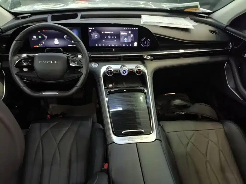 Exeed Yaoguang 2023 400T 4WD Premium Edition — миниатюра 10