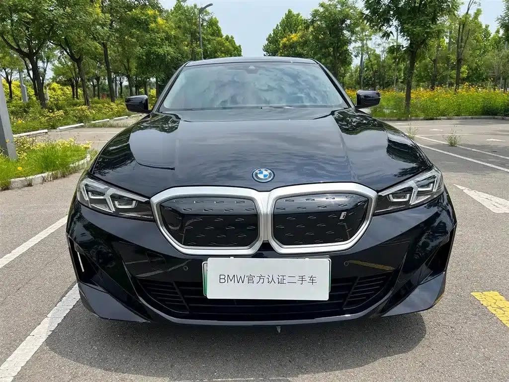 BMW i3 2024 eDrive 35L — миниатюра 2