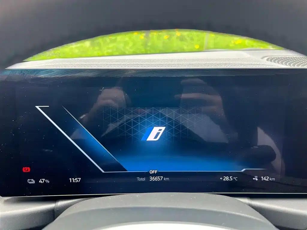 BMW i3 2024 eDrive 35L — миниатюра 11