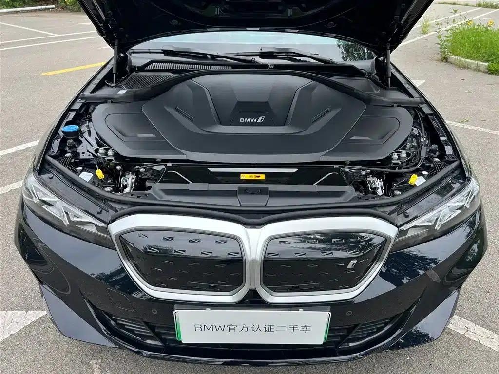 BMW i3 2024 eDrive 35L — миниатюра 13