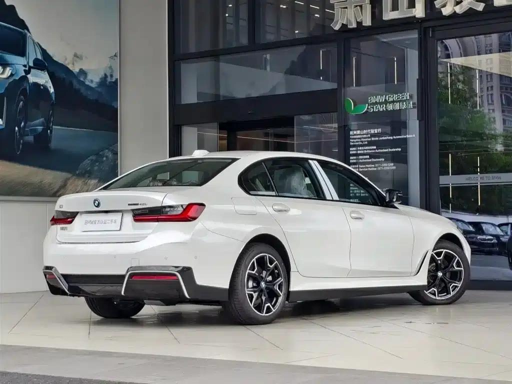 BMW i3 2026 eDrive 40 L Shadow Edition — миниатюра 5