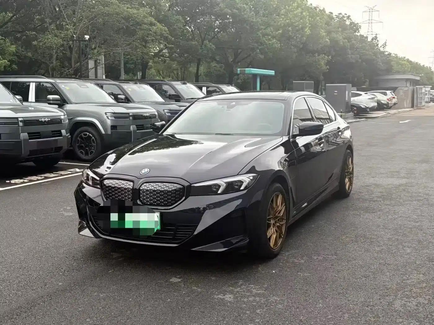 BMW i3 2024 eDrive 40 L Shadow Sport Package — миниатюра 1