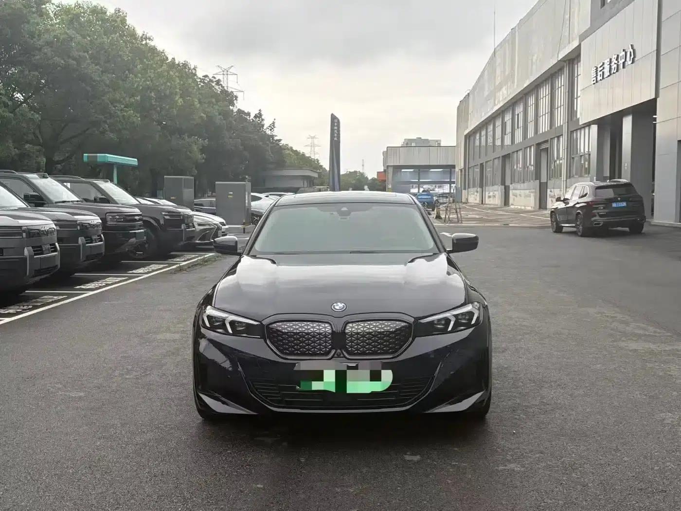 BMW i3 2024 eDrive 40 L Shadow Sport Package — миниатюра 2