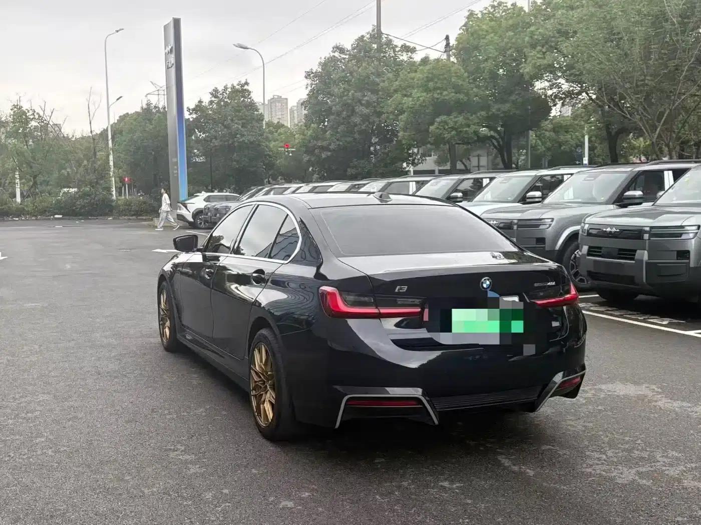 BMW i3 2024 eDrive 40 L Shadow Sport Package — миниатюра 14