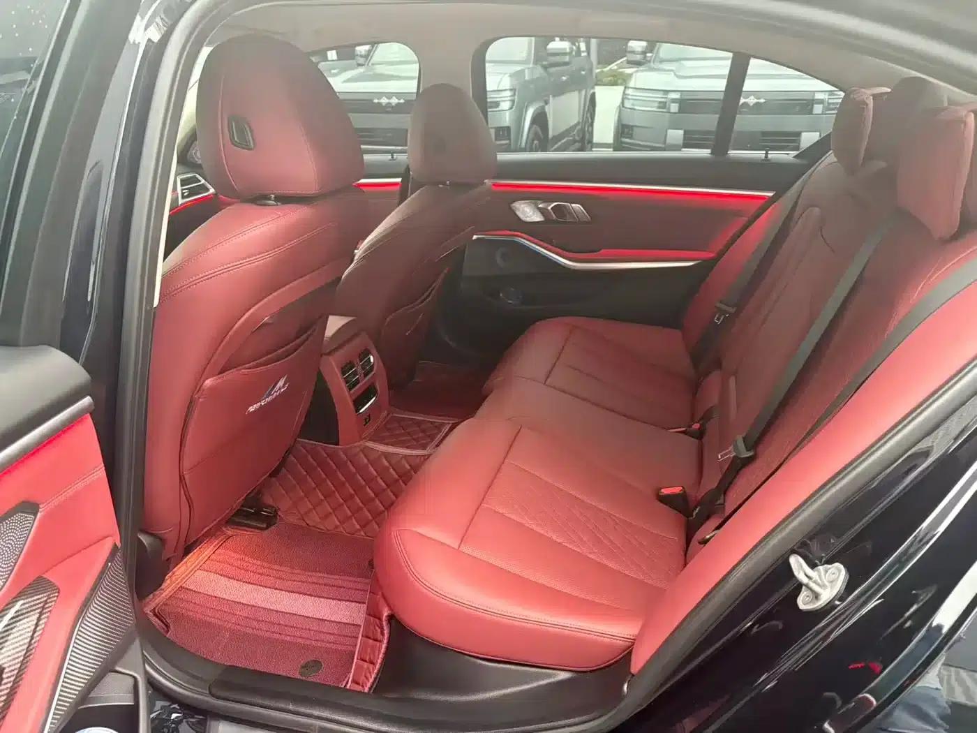 BMW i3 2024 eDrive 40 L Shadow Sport Package — миниатюра 6