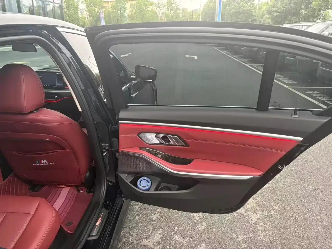 BMW i3 2024 eDrive 40 L Shadow Sport Package — миниатюра 10