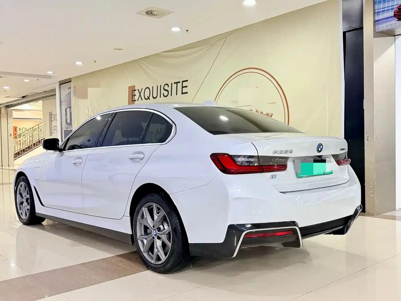 BMW i3 2024 eDrive 35L — миниатюра 7