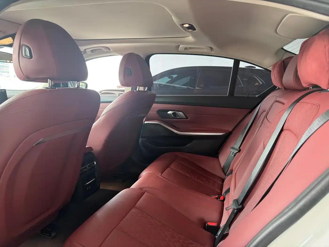 BMW i3 2022 eDrive 35L — миниатюра 6