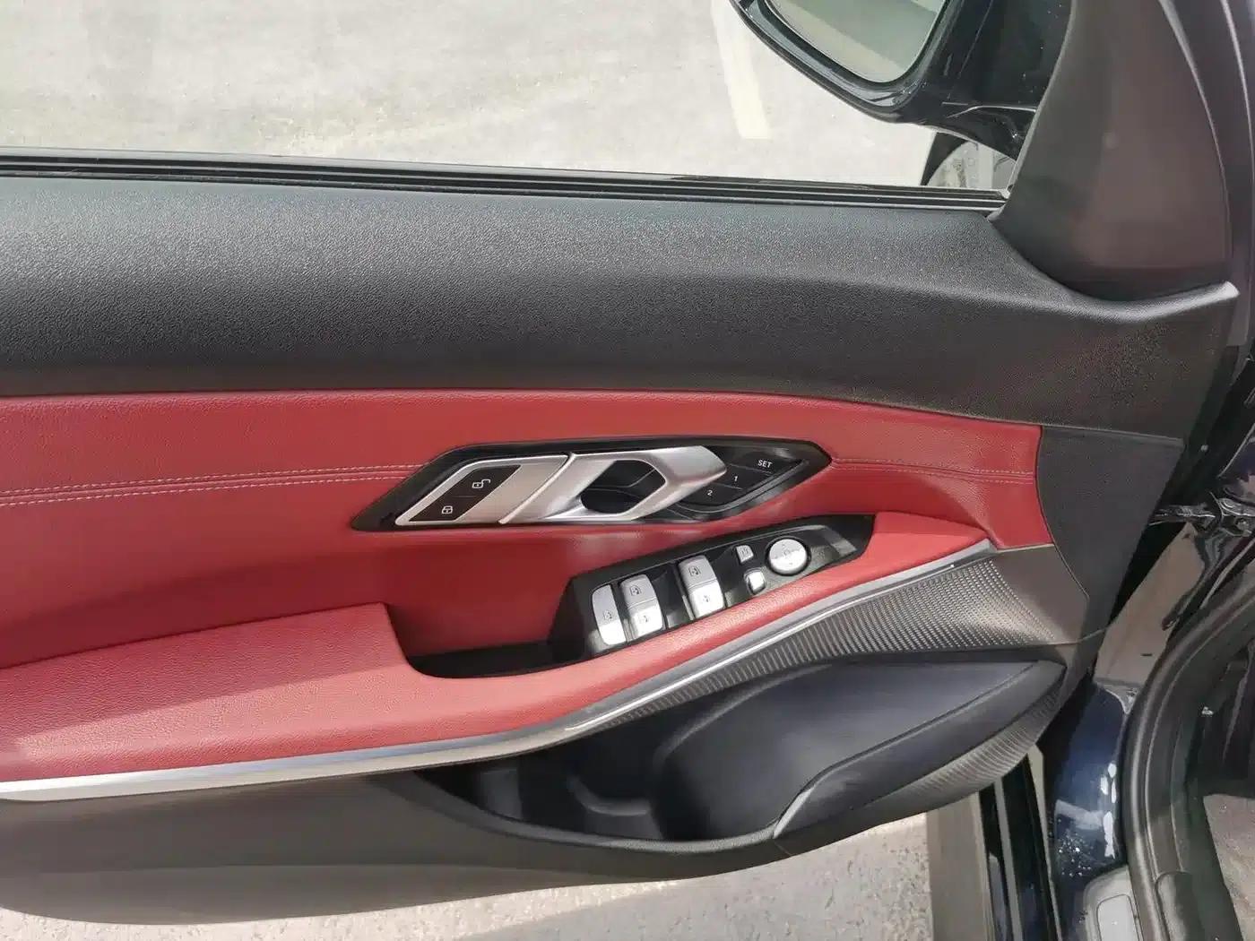 BMW i3 2025 eDrive 40 L Shadow Edition — миниатюра 12