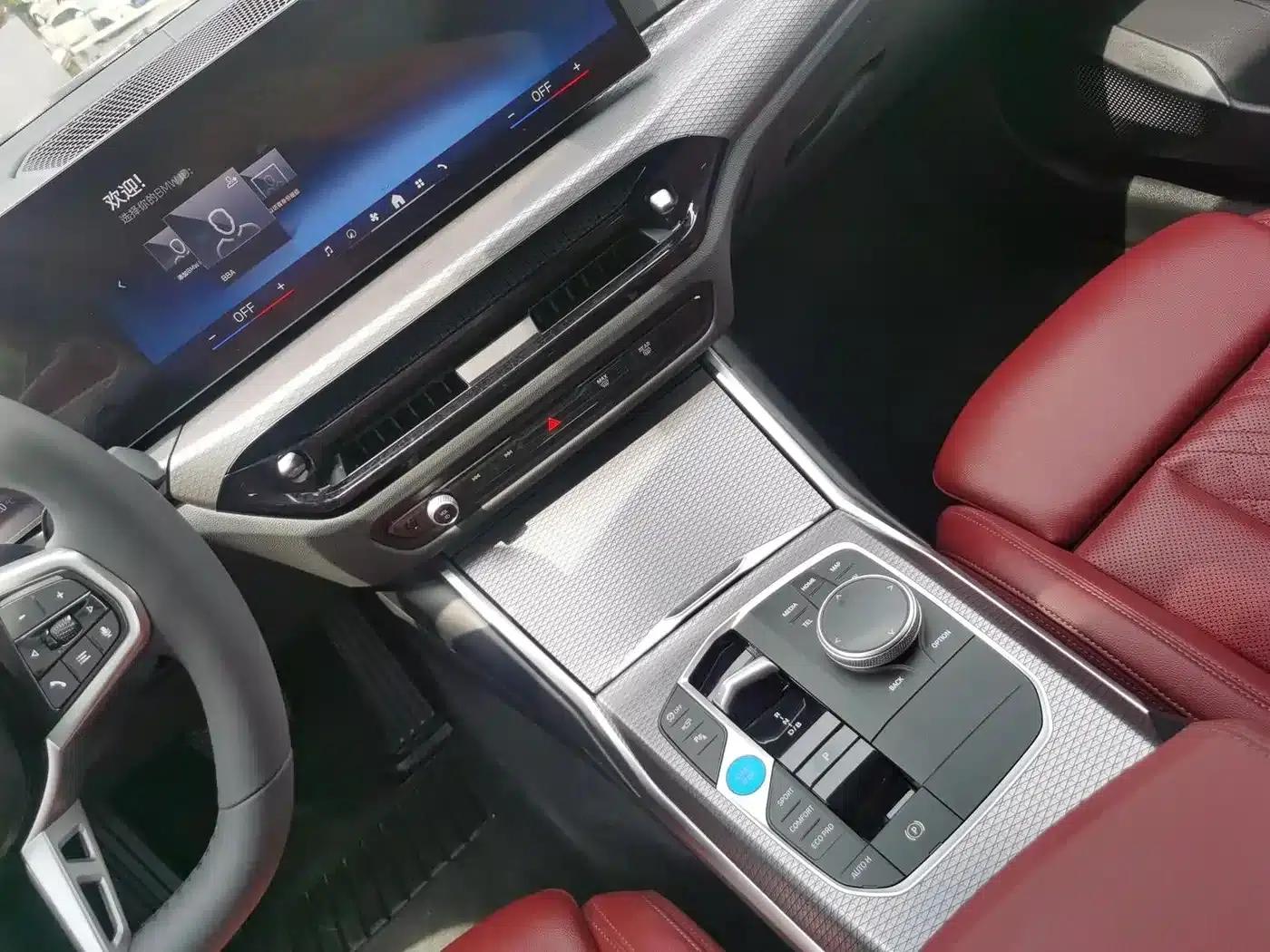 BMW i3 2025 eDrive 40 L Shadow Edition — миниатюра 14