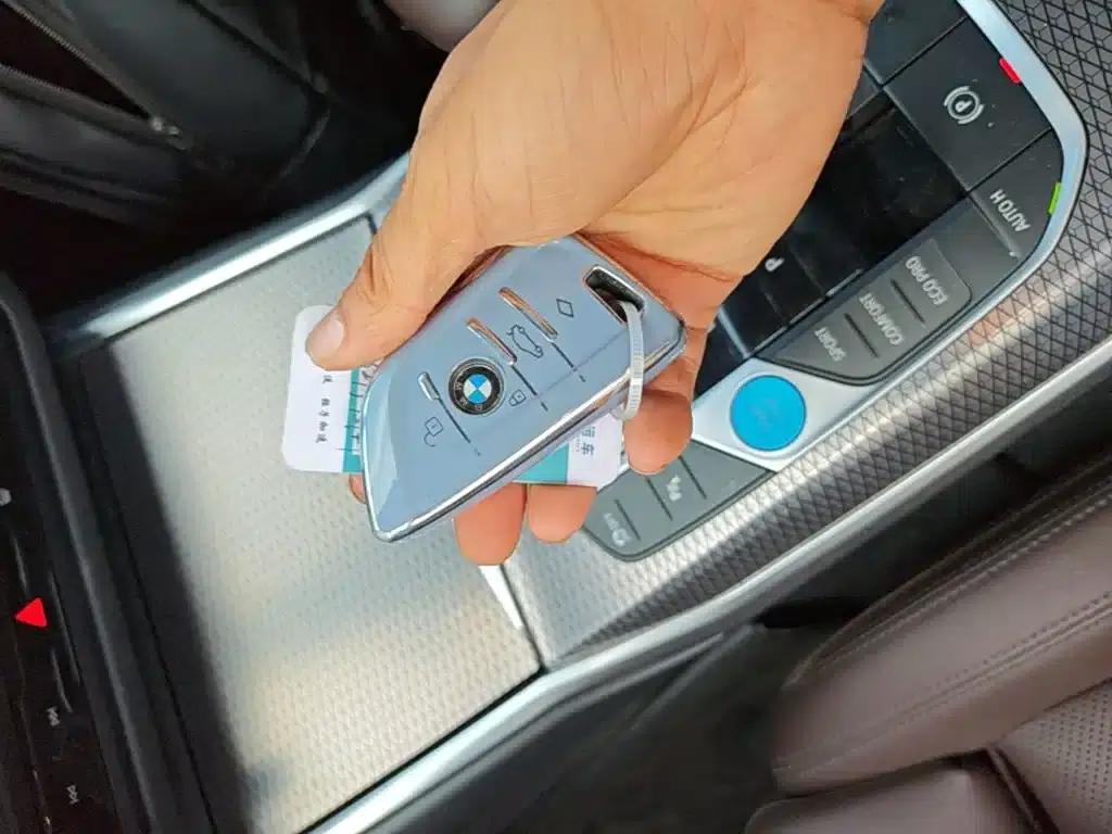 BMW i3 2022 eDrive 35L — миниатюра 9