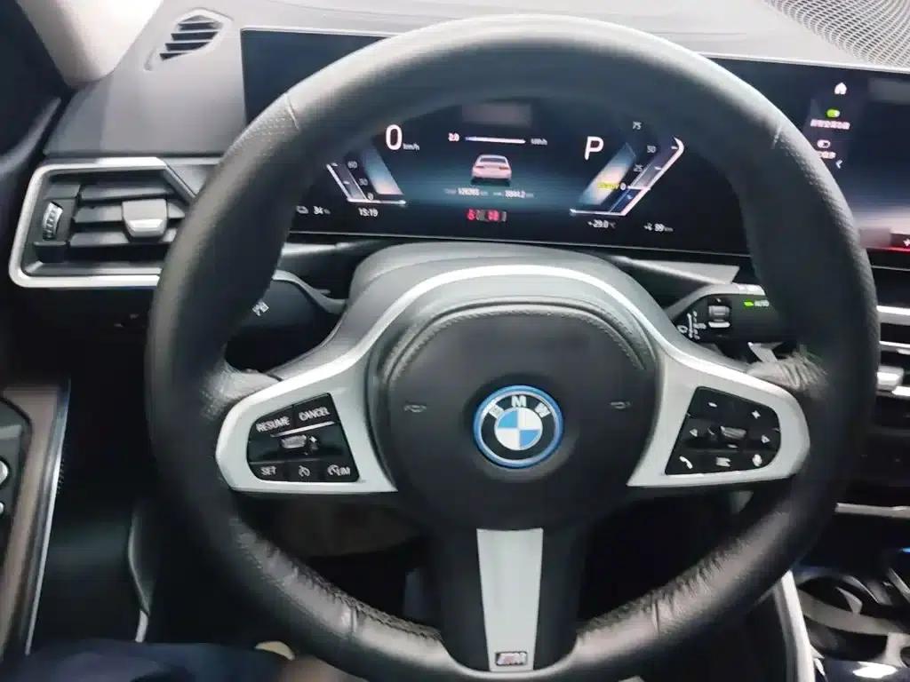BMW i3 2022 eDrive 35L — миниатюра 11